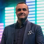 آهنگ اگر برای ابد هوای دیدن تو نیوفتد از سر من چه کنم سینا سرلک آهنگ اگر برای ابد هوای دیدن تو نیوفتد از سر من چه کنم سینا سرلک