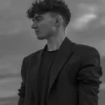 آهنگ پایه ثابت خوابم شدی تو اومدی رفیق فابم شدی پیام پایا