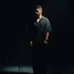 آهنگ گریه اصلا جواب نمیده پس نریز اشک همش نه ارشیا یامی آهنگ گریه اصلا جواب نمیده پس نریز اشک همش نه ارشیا یامی