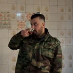 آهنگ گفتم نباشی میاد یه بدکاره به جات آهنگ گفتم نباشی میاد یه بدکاره به جات