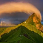 آهنگ بابایی من گرسنمه بهم غذا بده سوسیس