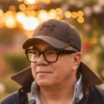 آهنگ نگارم نگار نازنینم بذار تا از رو موهات گل بوسه بچینم فریبرز سلیمی