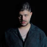 آهنگ حرفات میداد بوی رفتن انگار خسته شده بودی از من آرمان حسینی آهنگ حرفات میداد بوی رفتن انگار خسته شده بودی از من آرمان حسینی