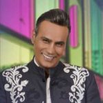 آهنگ جوری دلتنگه قلبم انگار از من بیزاره آره آره شهرام شکوهی