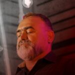 آهنگ قربونیه چشاش منم اسیر خنده هاش منم فرهاد دهقانی